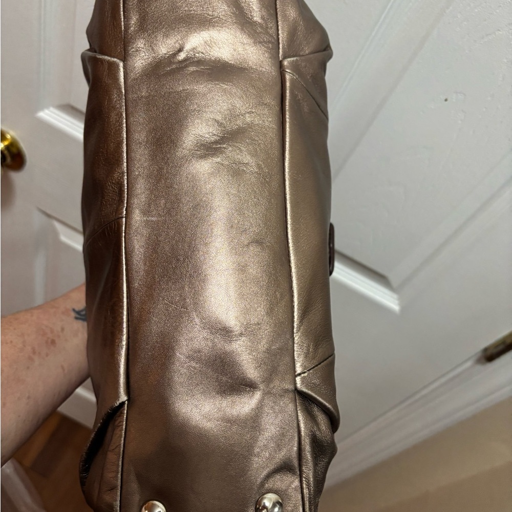 Coach Y2K M1159-F18751 SoHo Large Metallic Bronze Leather Buckle Flap Hobo EUC - Picture 7 of 13